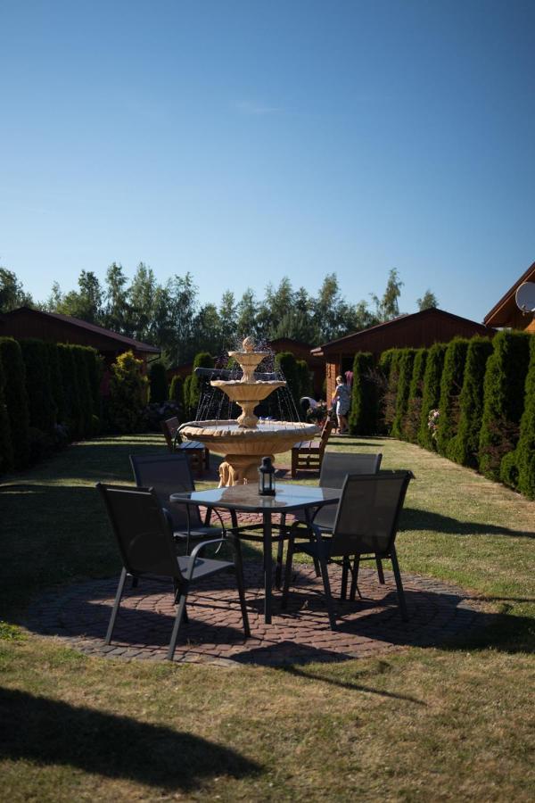 Domki Letniskowe Silver Jarosławiec Exterior foto